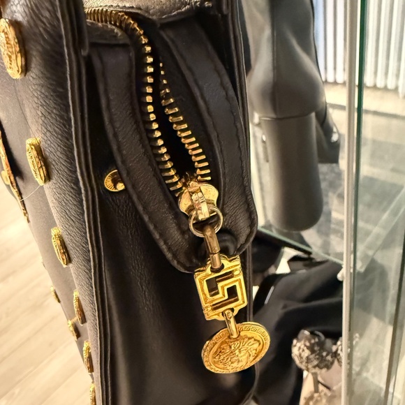 Gianni Versace Vintage Bag - Picture 2 of 2
